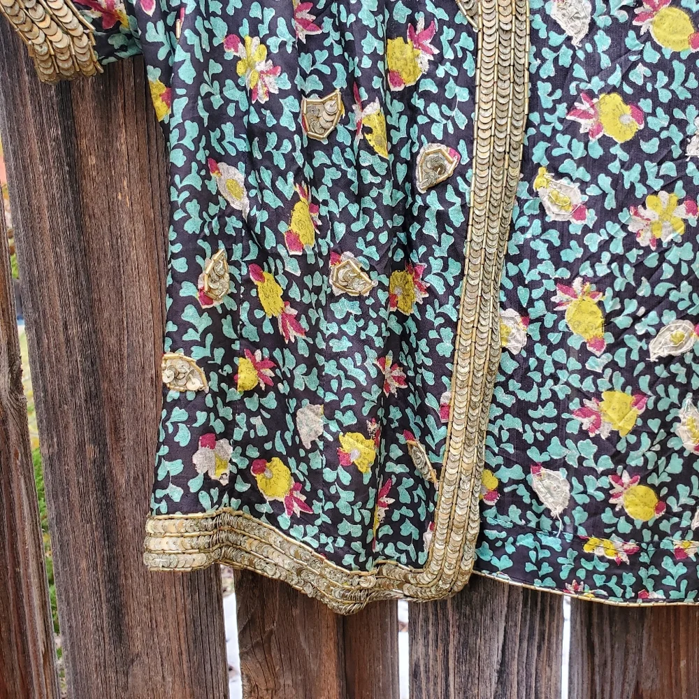 Y2K Kimono w/ bead sequin trim - Picture 4 of 7
